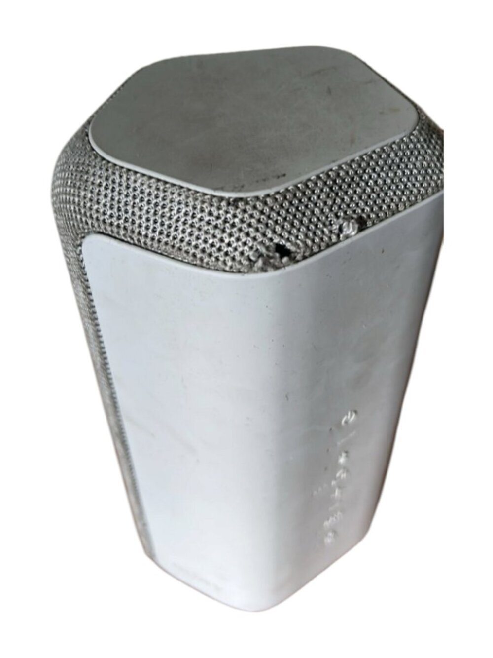 Sony XE300 Portable Bluetooth Speaker - Picture 5 of 5